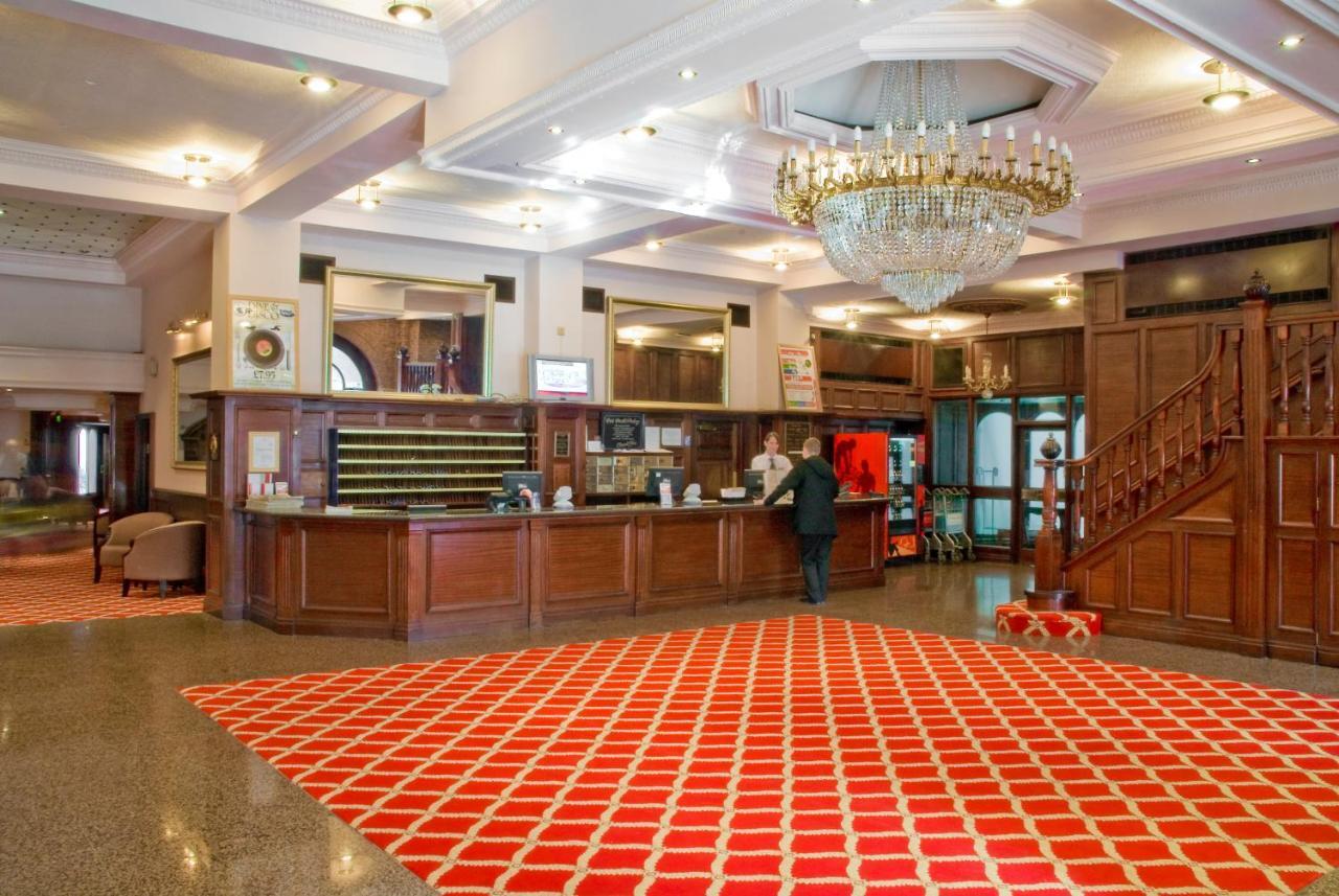 Britannia Country House Hotel & Spa Manchester Exteriör bild