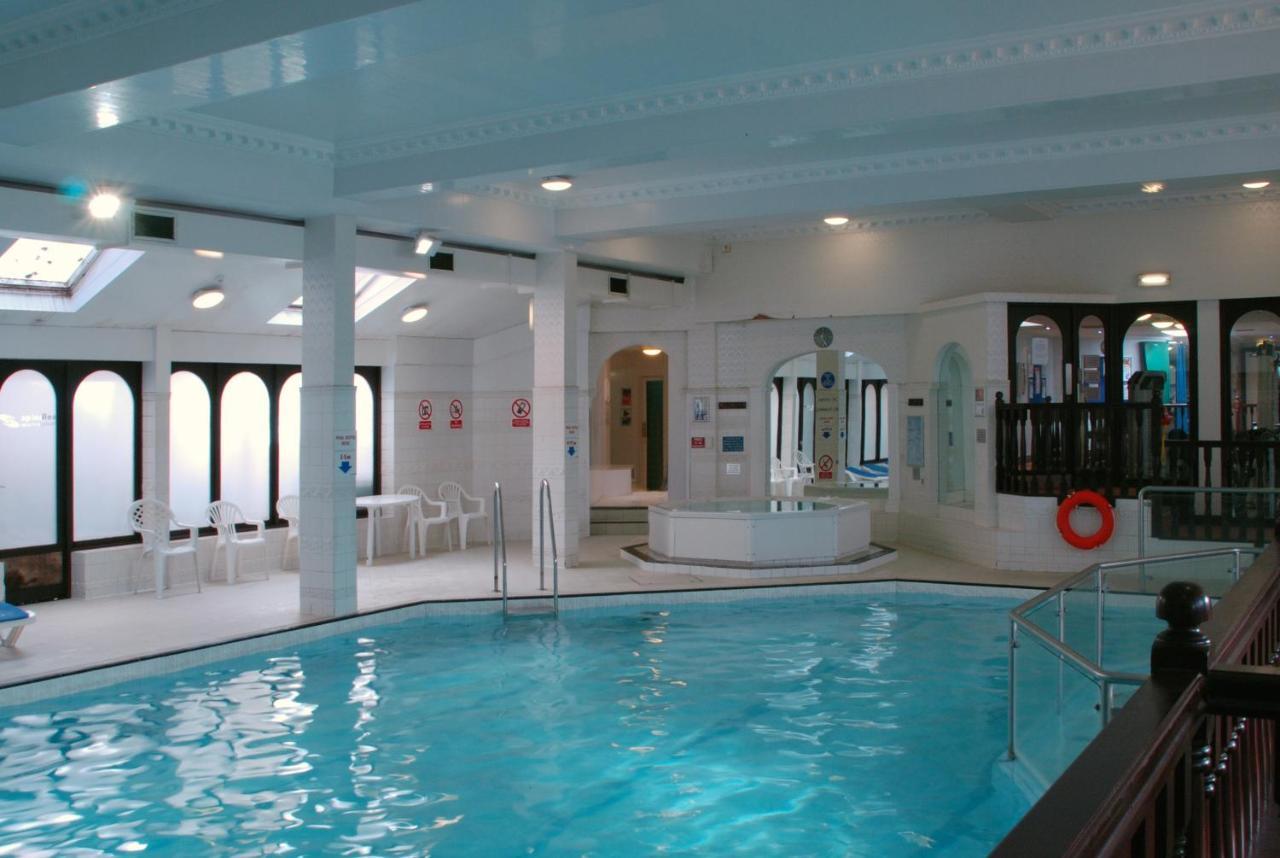 Britannia Country House Hotel & Spa Manchester Exteriör bild
